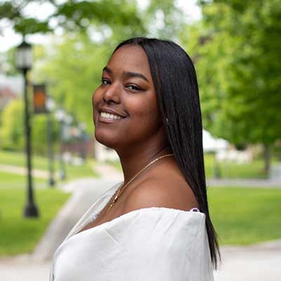 Hello Heller! Essence Smith’s Acceptance Story