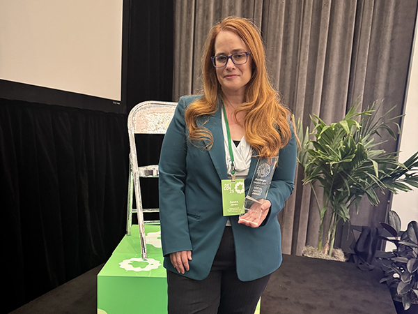 Sandy Jones Receives Duolingo’s We Rise Together Award for Social Justice